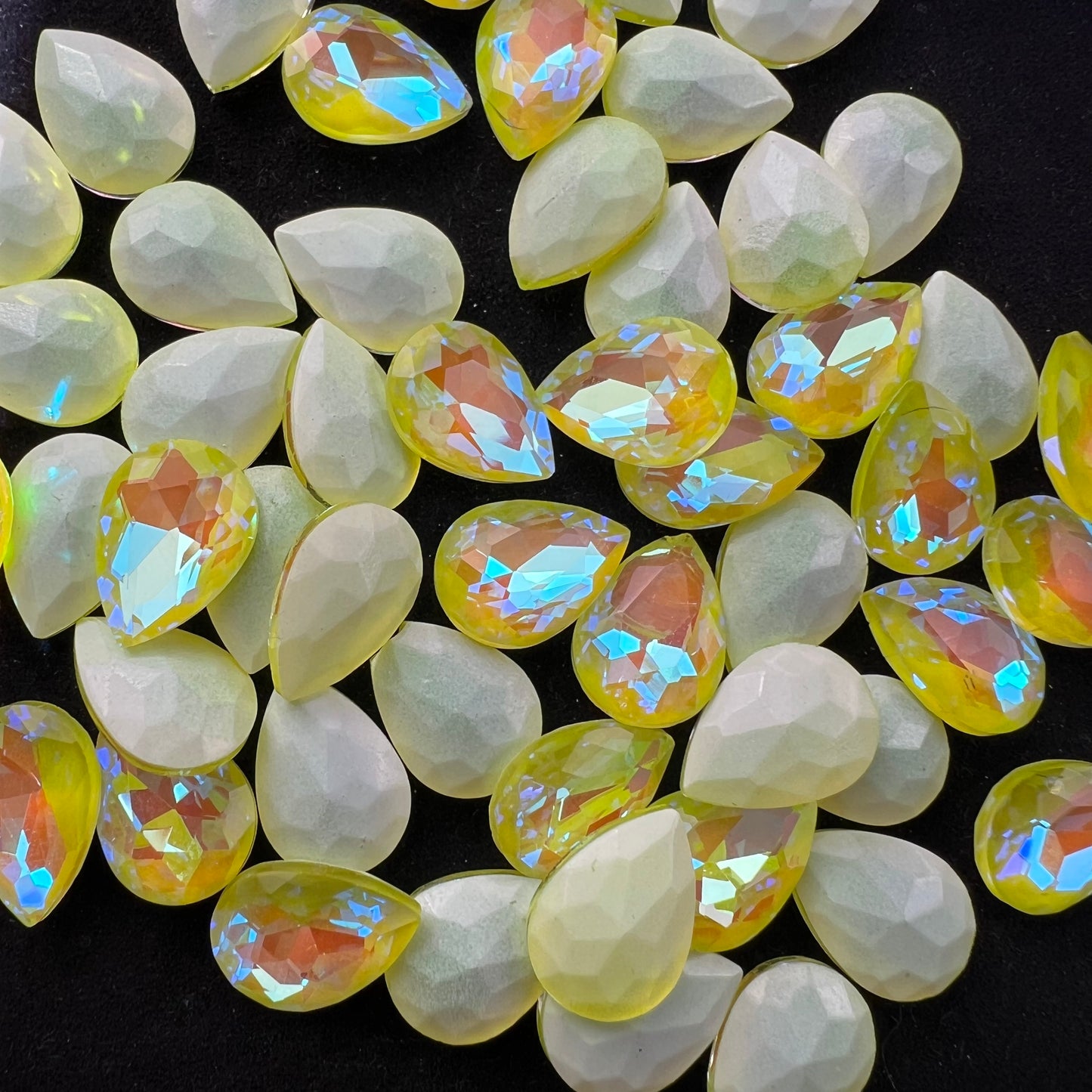 G18-Mocha Lemon Yellow Style Big Water Drop Shape DIY Bling Nail Diamonds