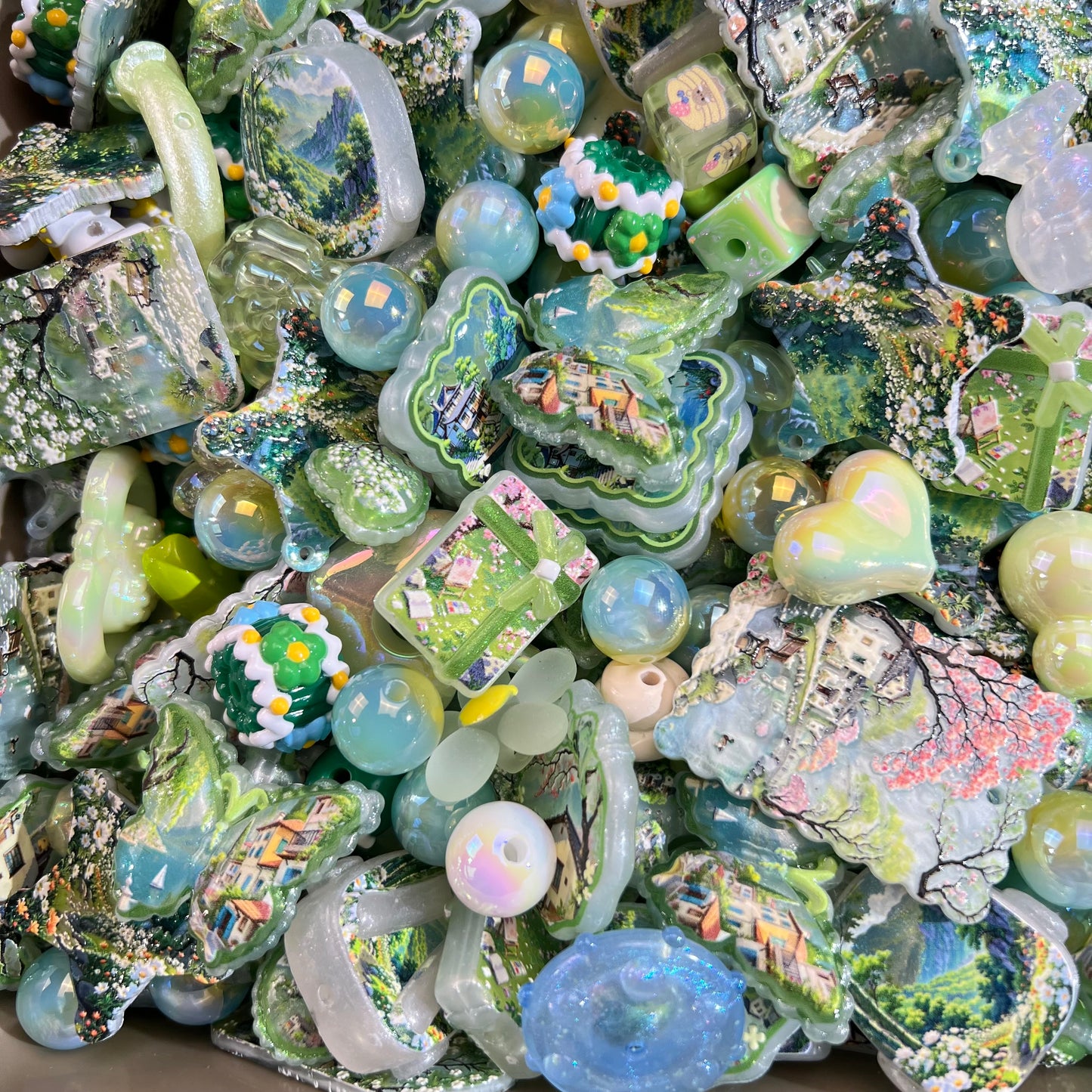K09-Green Style Beautiful and Cute Mixed DIY Beads and Accessories