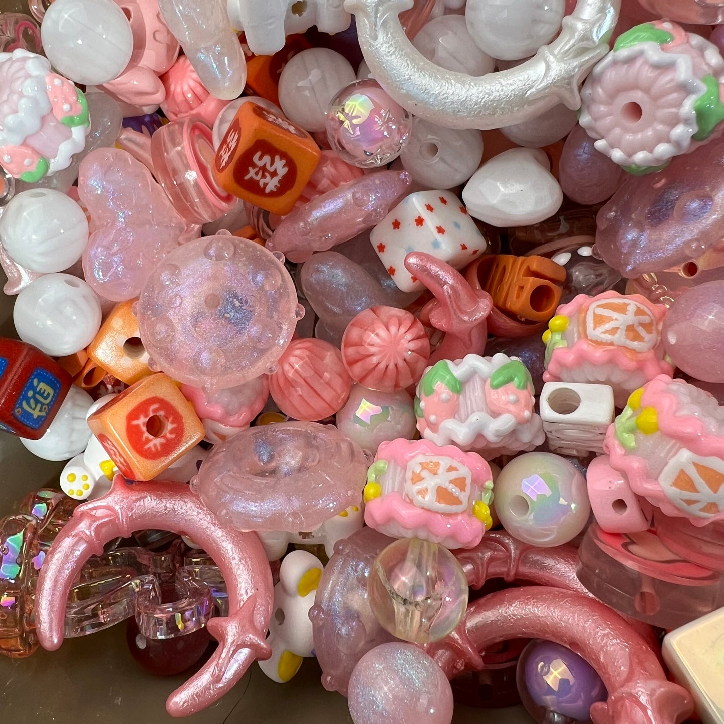 K08-Pink Style Beautiful and Cute DIY Mixed Beads and Accessories